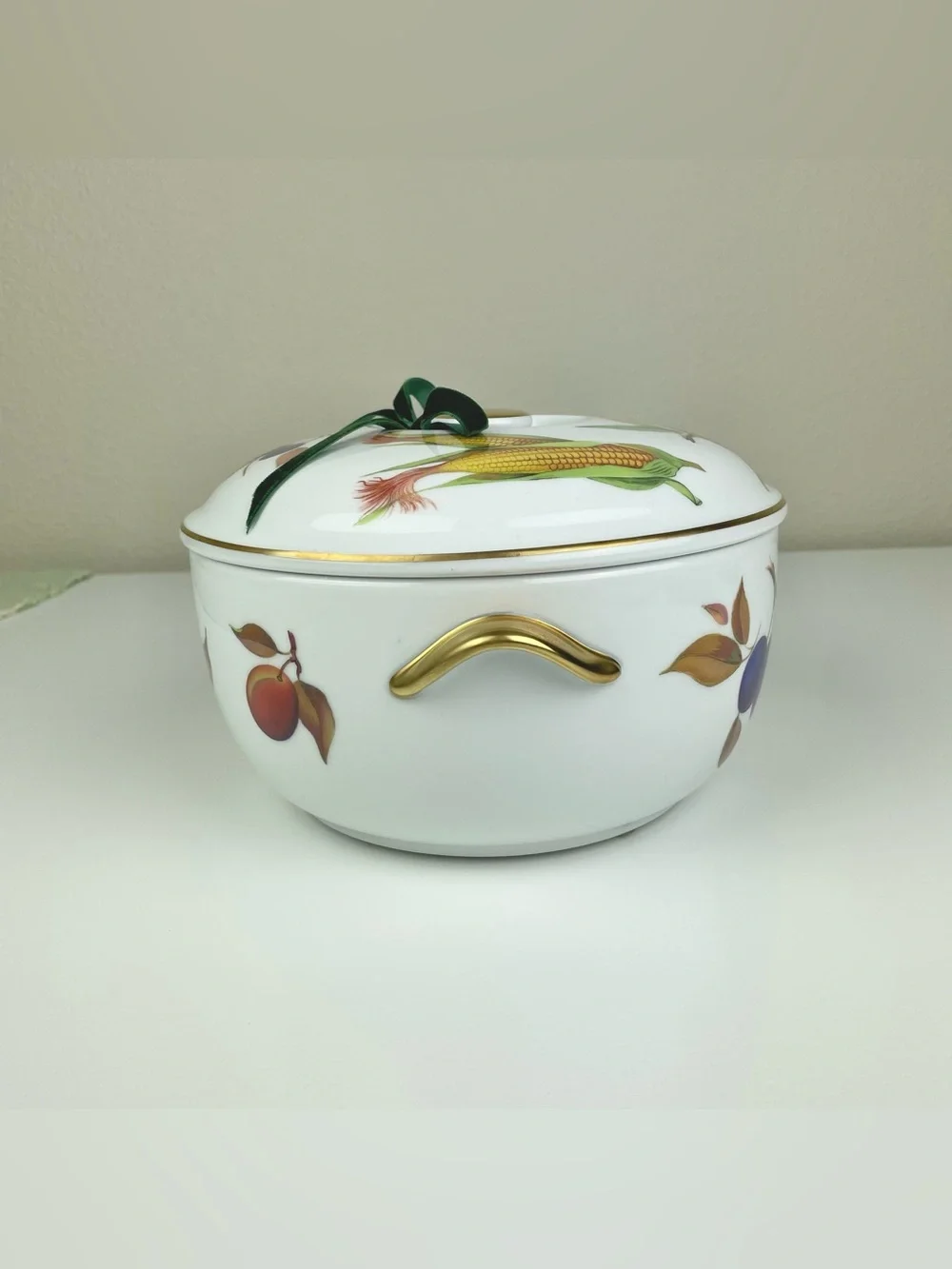 Vintage 1960s royal